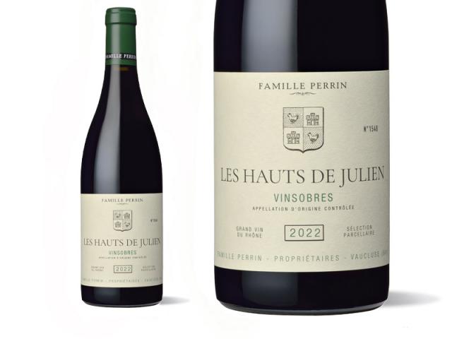 Famille Perrin Sélections Parcellaires Vinsobres Les Hauts de Julien Vieilles Vignes Rouge 2022 Macro